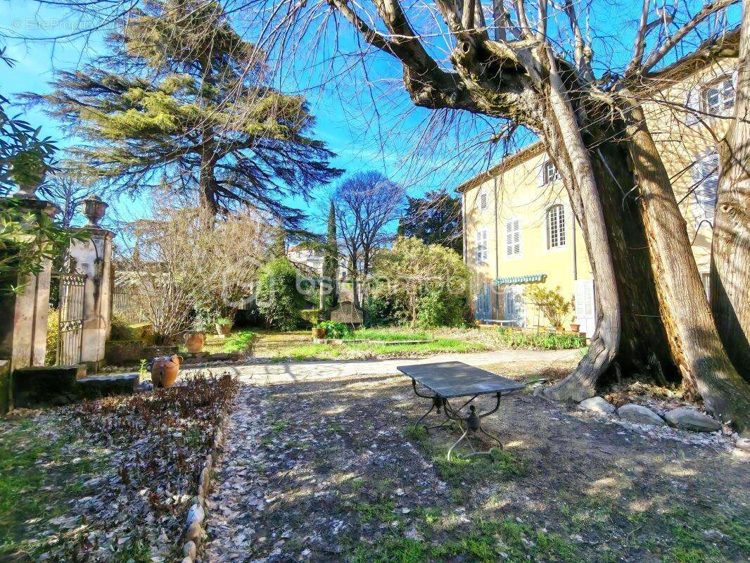 Maison à BOURG-SAINT-ANDEOL