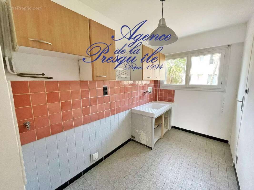 Appartement à HYERES