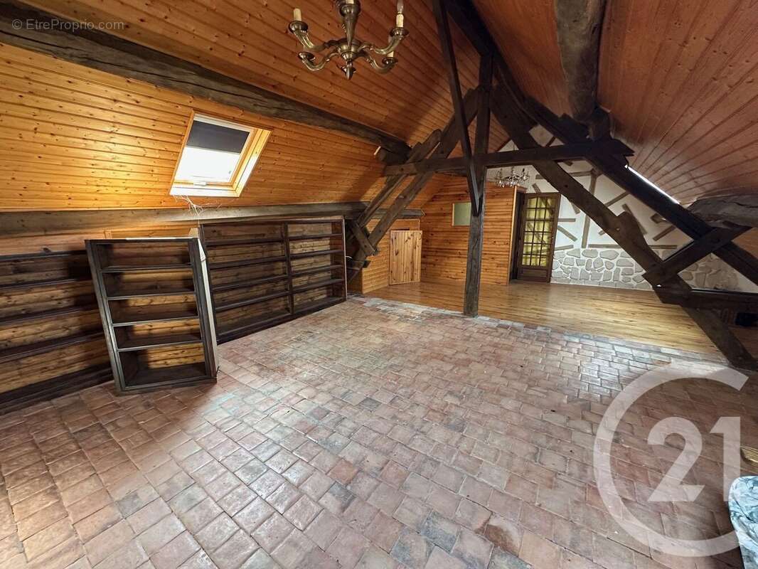 Maison 125 m² à Cervon  - photo 11