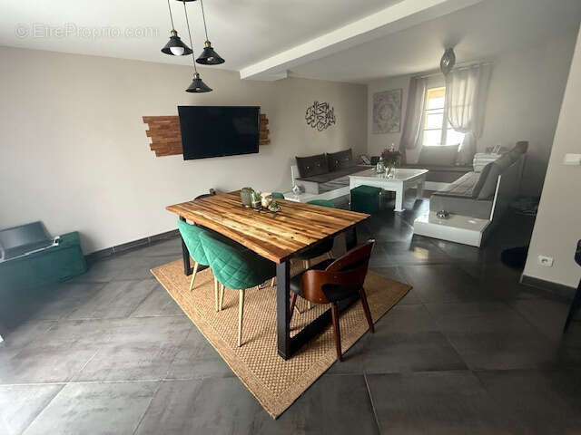 Maison à TREMBLAY-EN-FRANCE