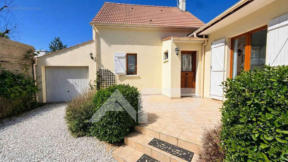 Maison à CHATOU