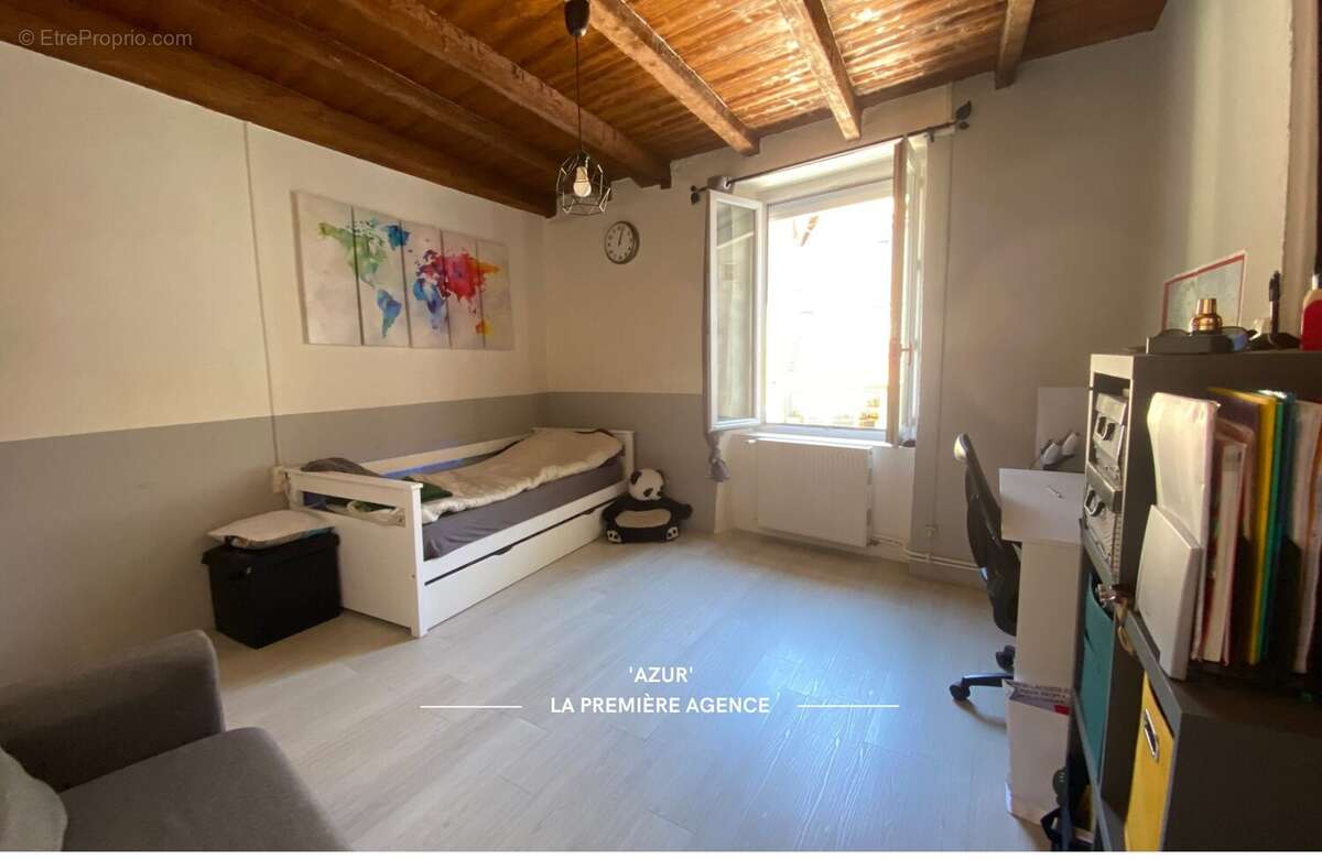 Maison à PONTCHARRA-SUR-TURDINE