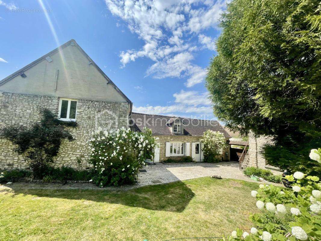 Maison à CHAUMONT-EN-VEXIN