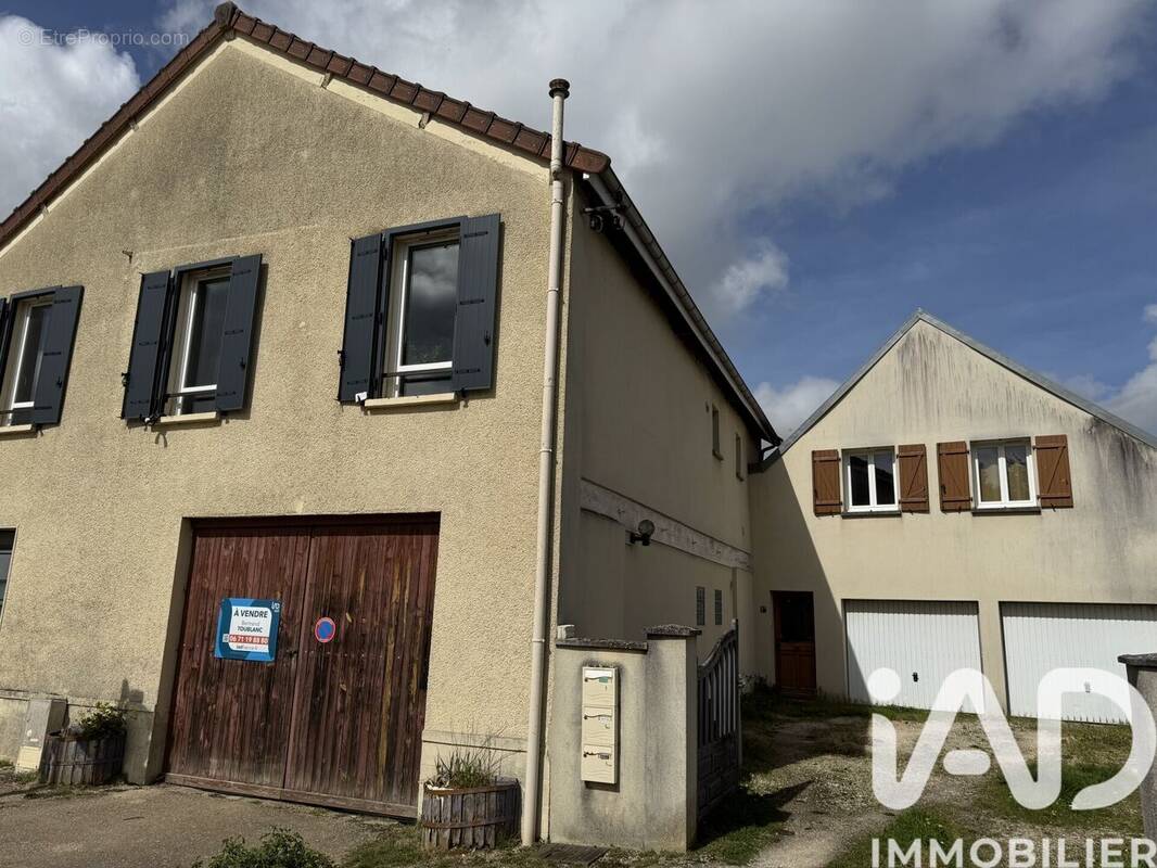 Photo 1 - Appartement à ETAMPES