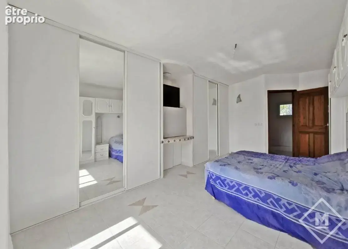 Superbe maison à vendre marseille 13012 - 350 m² avec 2000 m² de terrain - photo 42
