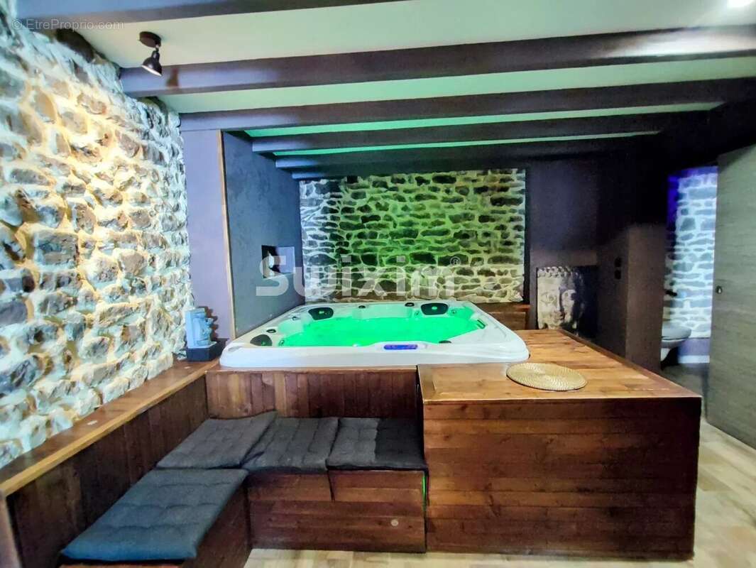 Maison à POUILLY-EN-AUXOIS
