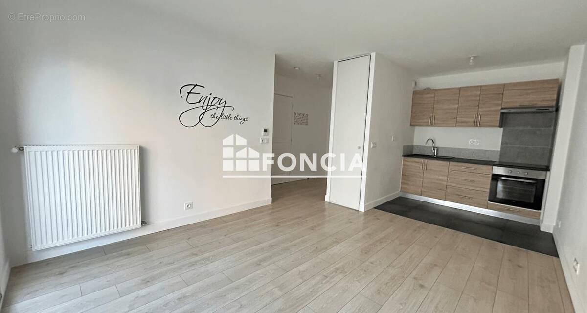 Appartement à LUCE