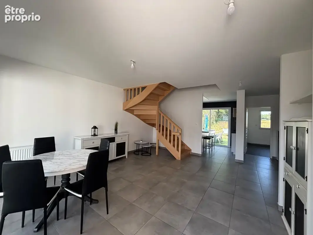 MDI Anjou Maine vous propose cette charmante maison familiale située à Trélazé ! - photo 2