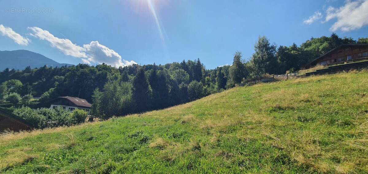Terrain à SAINT-GERVAIS-LES-BAINS