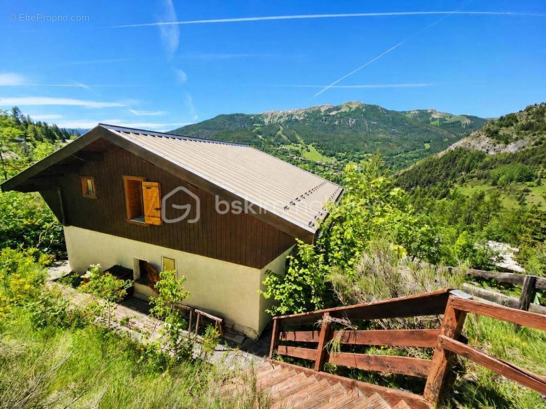 Maison à ALLOS