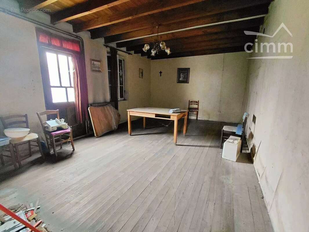 Maison à CESSIEU
