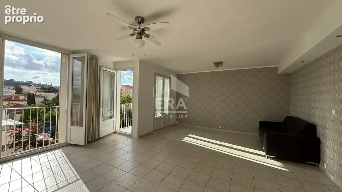 Saint Raphael Appartement 3 pièces 70.46 m2 - photo 2