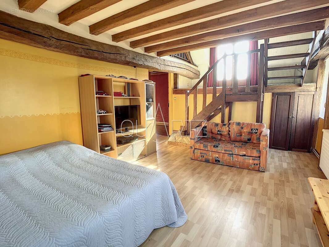 Maison à PACY-SUR-EURE