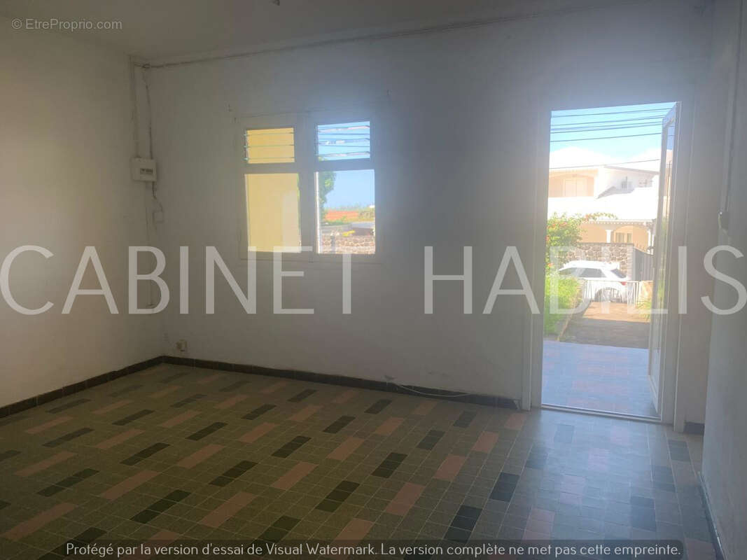 A vendre - une maison de type t4 de 62,90 m2 environ - saint-joseph - 195 000 € - photo 9