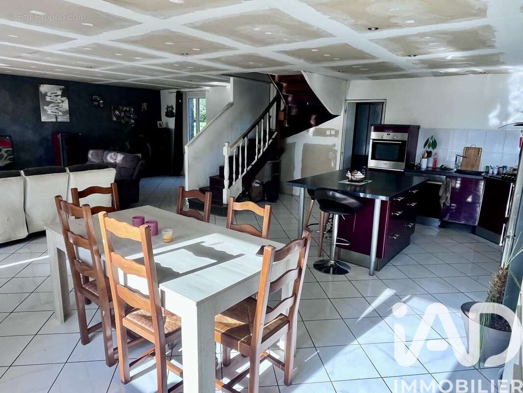 Photo 7 - Maison à LA MOTTE