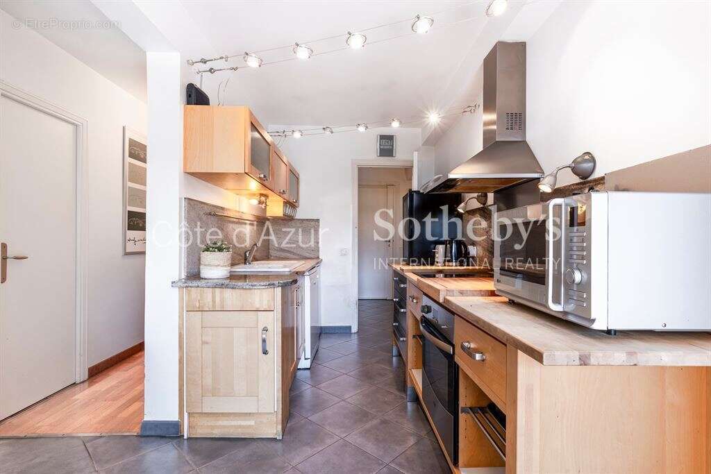 Nice Gairaut, maison de 6 pièces avec jardin, piscine, vue mer et domaine privé - photo 6
