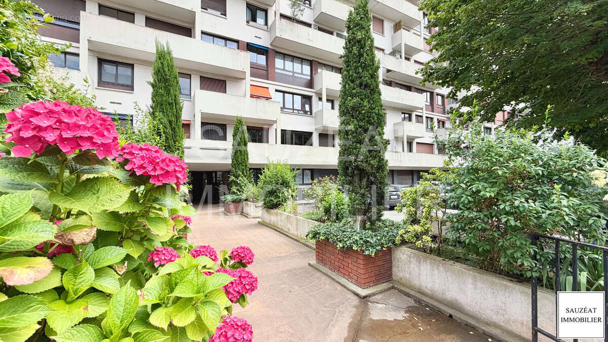 Montrouge - Charmant Appartement 2 pièces - photo 7