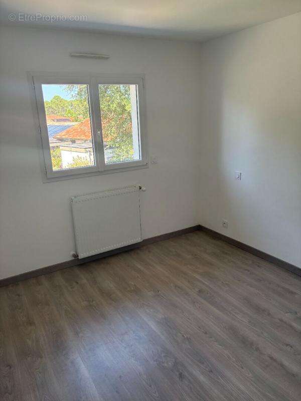 Maison à BENESSE-MAREMNE