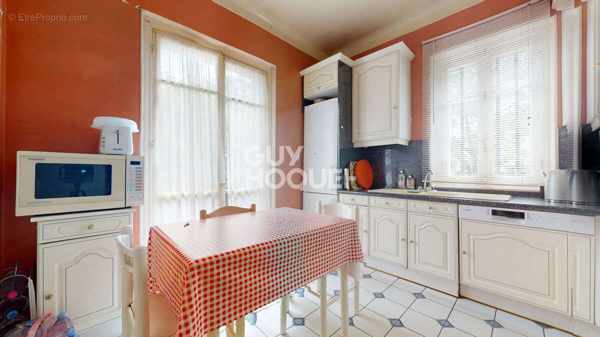 Maison à ERMONT