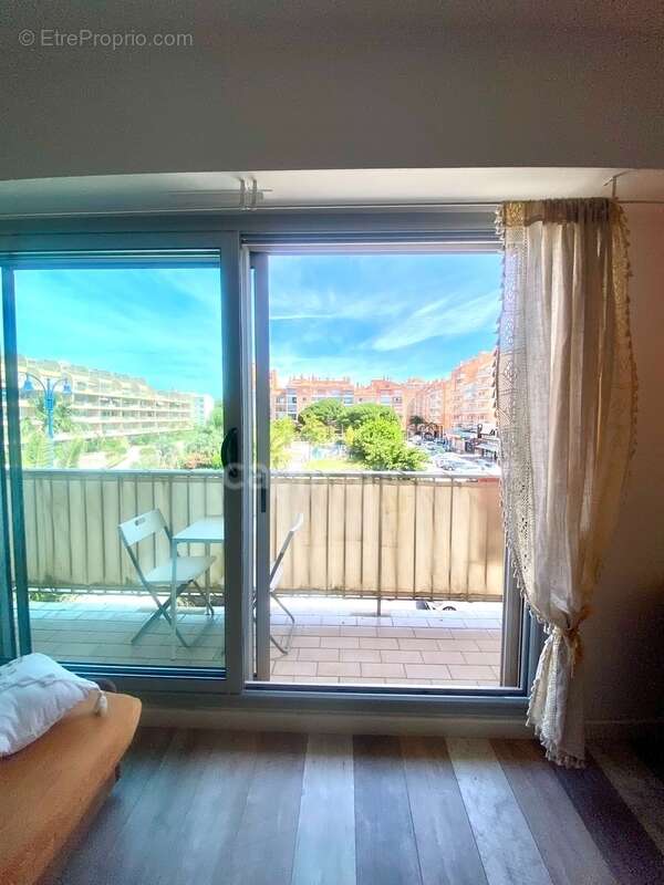 Appartement à HYERES