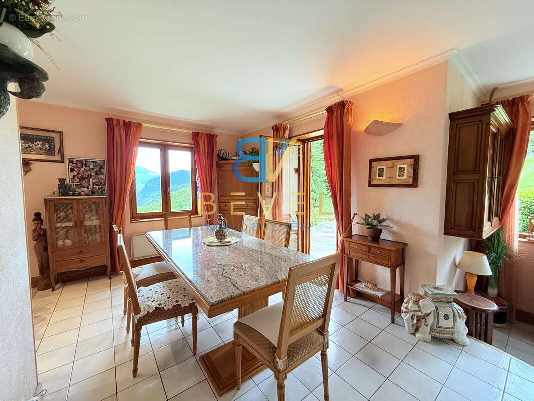 Maison à SAINT-PANCRACE