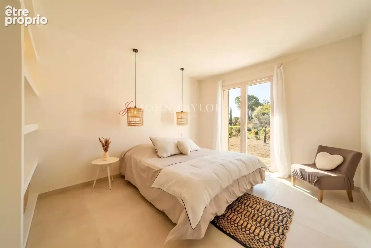 Superbe villa en pierre clé en main à vendre à Gordes – Luberon - photo 14