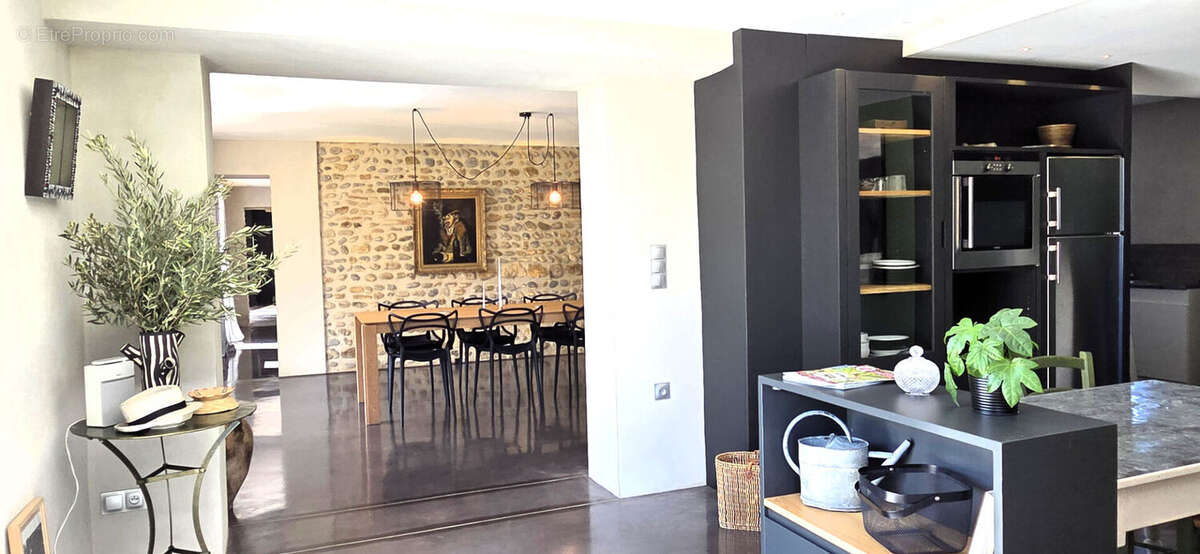 Maison à TULETTE