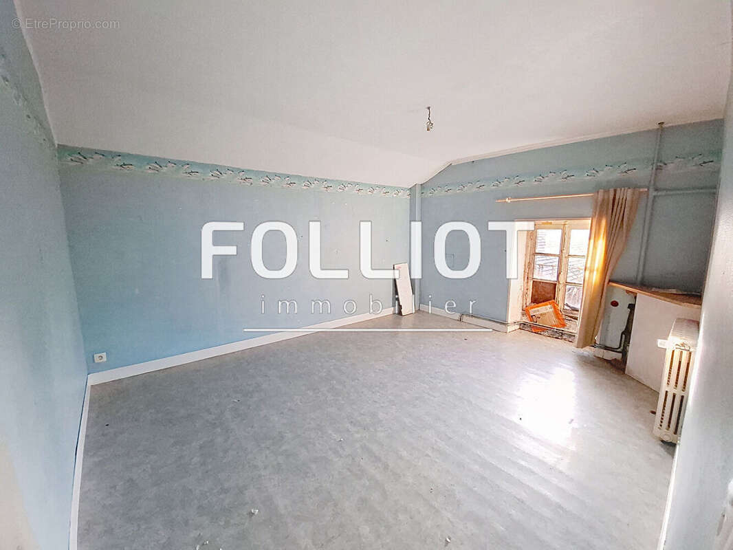 Appartement à MONTMARTIN-SUR-MER