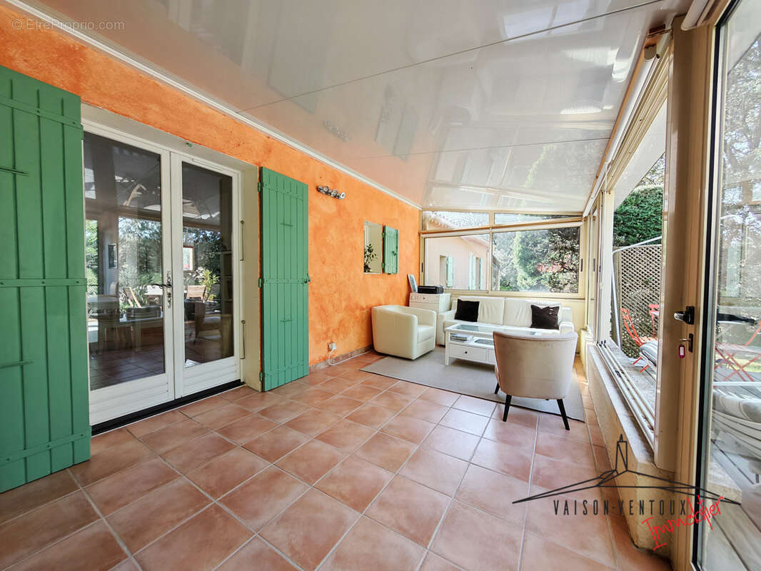 Maison à VAISON-LA-ROMAINE