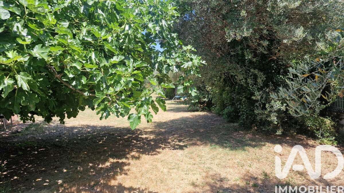 Photo 3 - Terrain à LA PENNE-SUR-HUVEAUNE