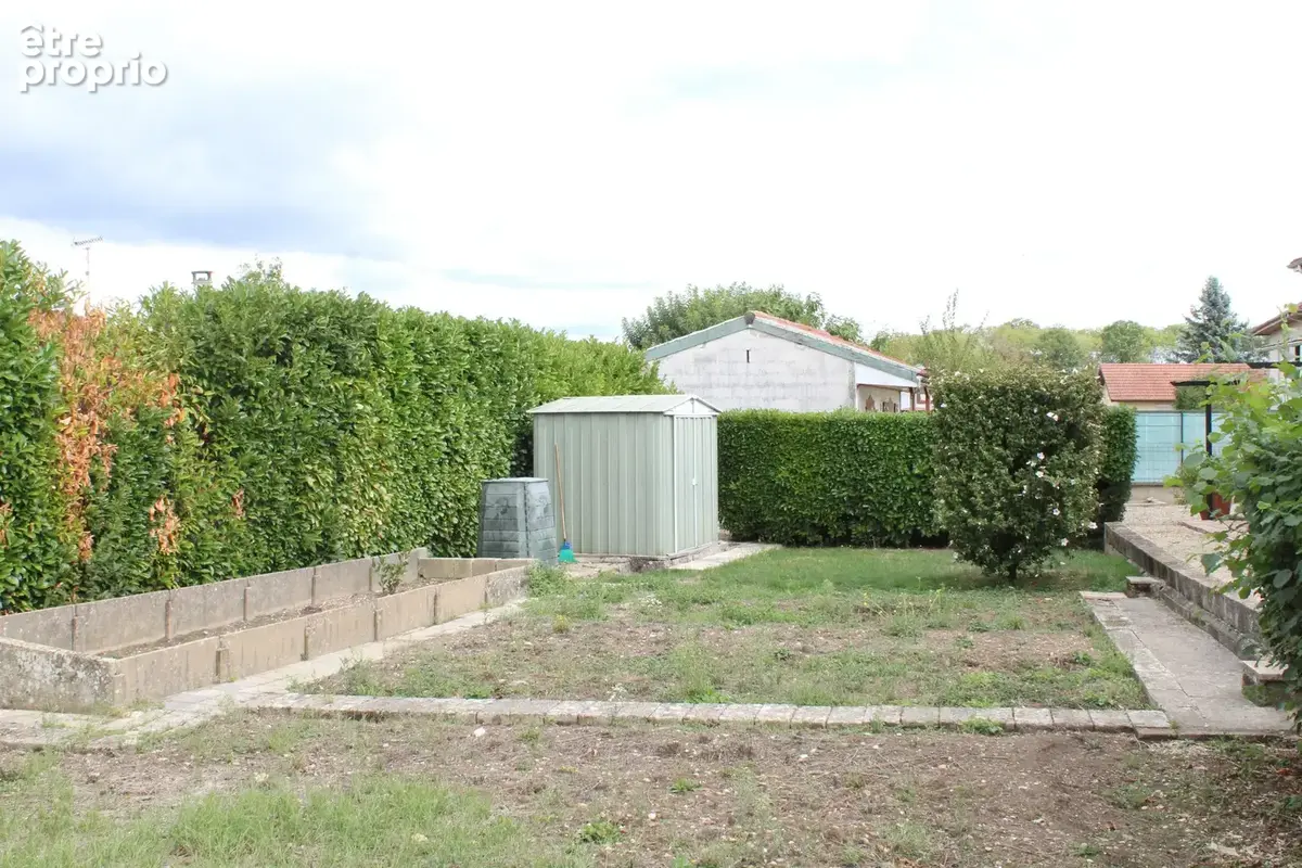 Maison à vendre 6 pièces PERONNAS (01) - photo 11