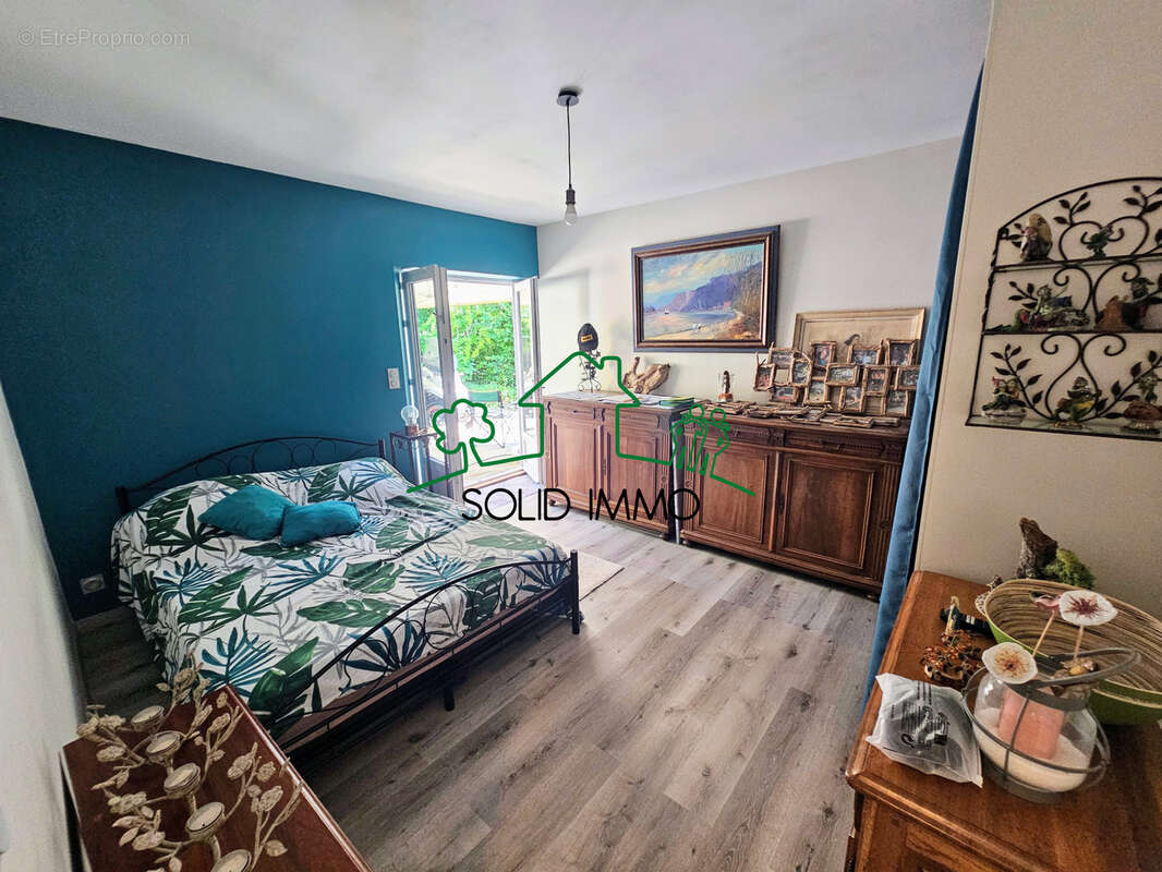 Charmante maison avec piscine dans un écrin de verdure - photo 9