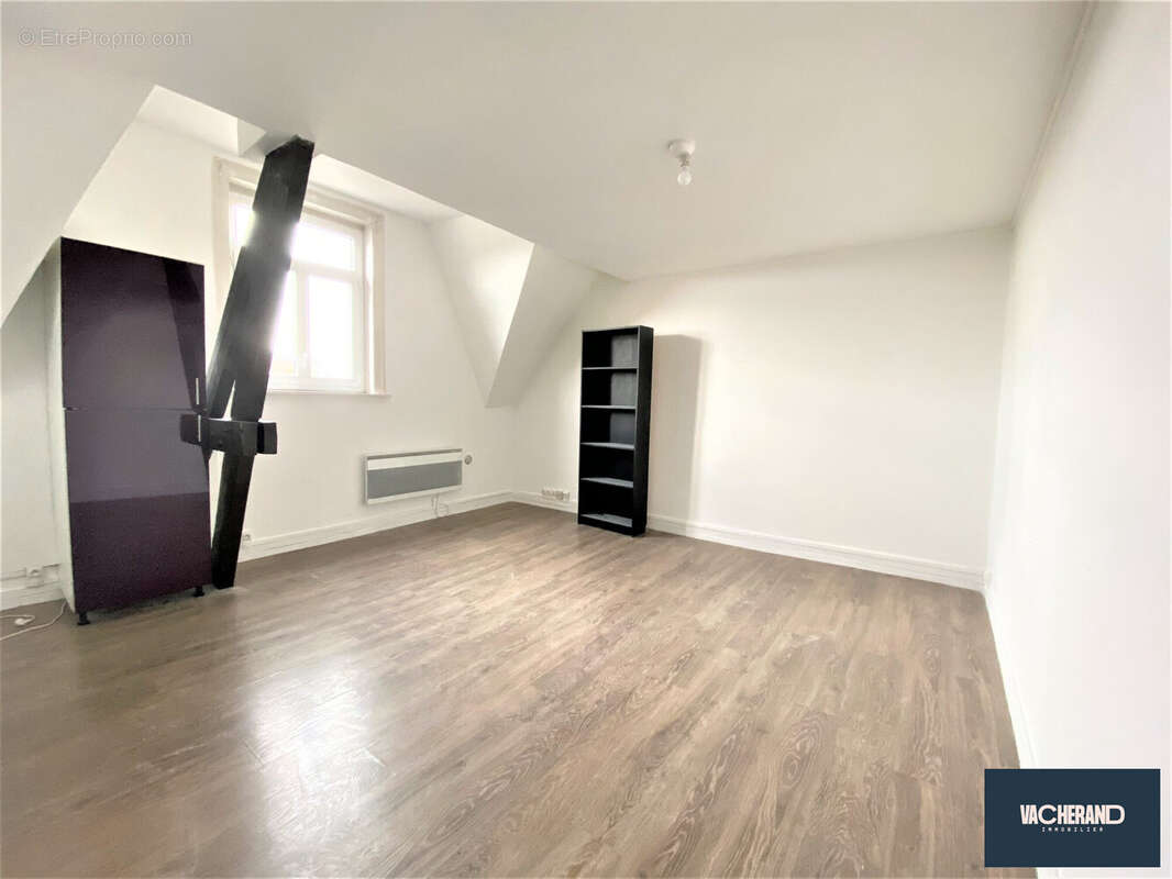 Appartement 24 m² à Lille  - photo 2