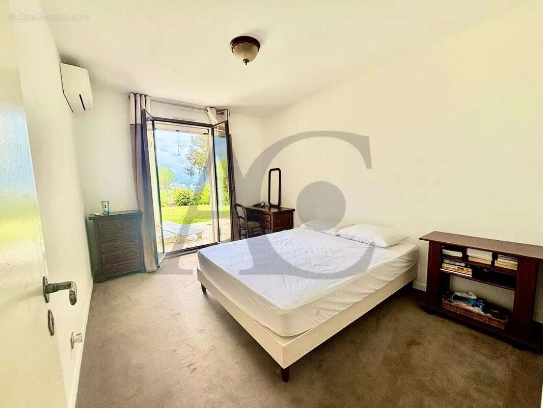 Maison à VILLENEUVE-LOUBET