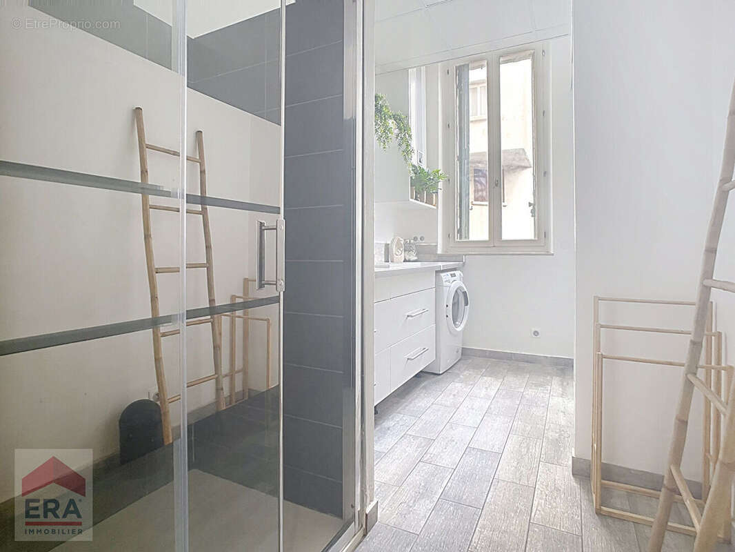 Appartement à MARSEILLE-14E