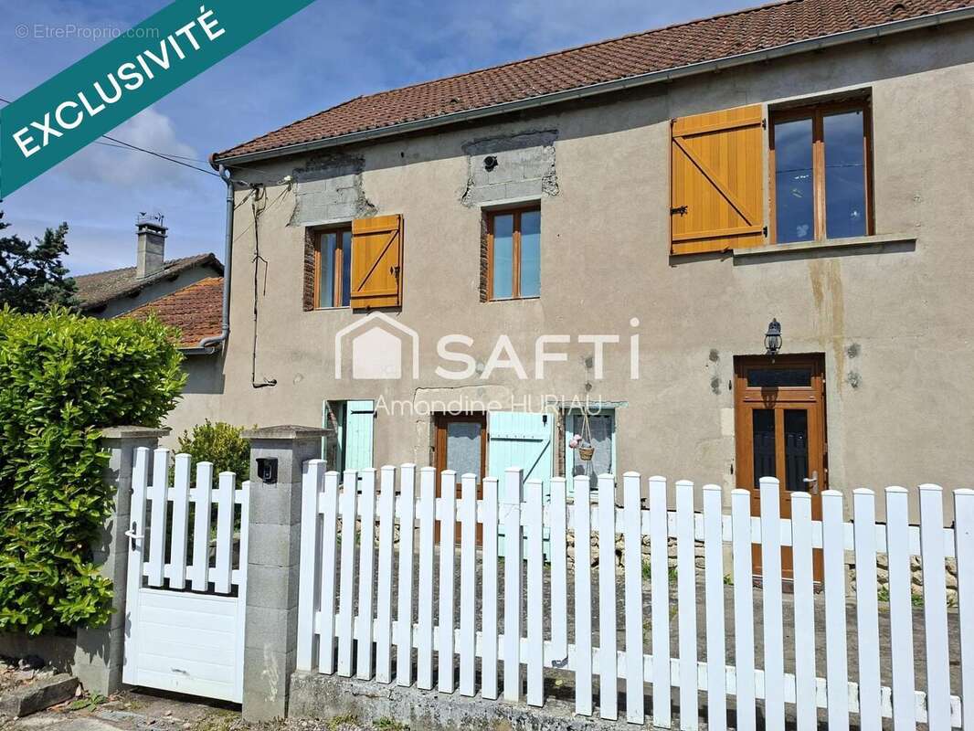 Maison 150 m² à Effiat  - photo 2