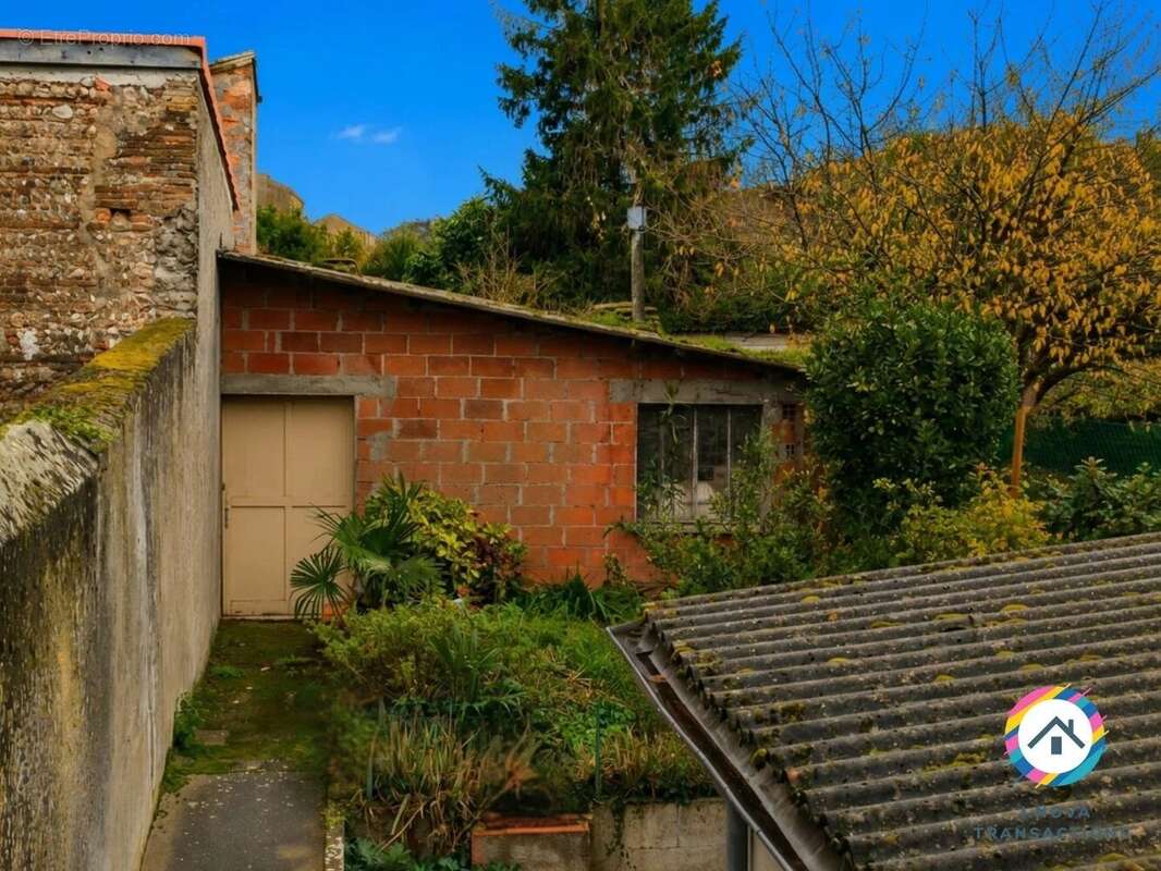 Appartement à SAVERDUN