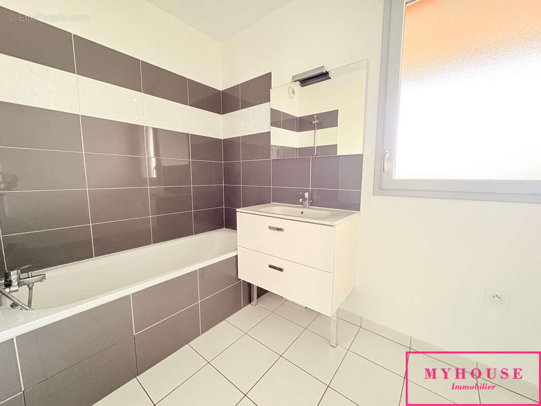 Appartement à CACHAN