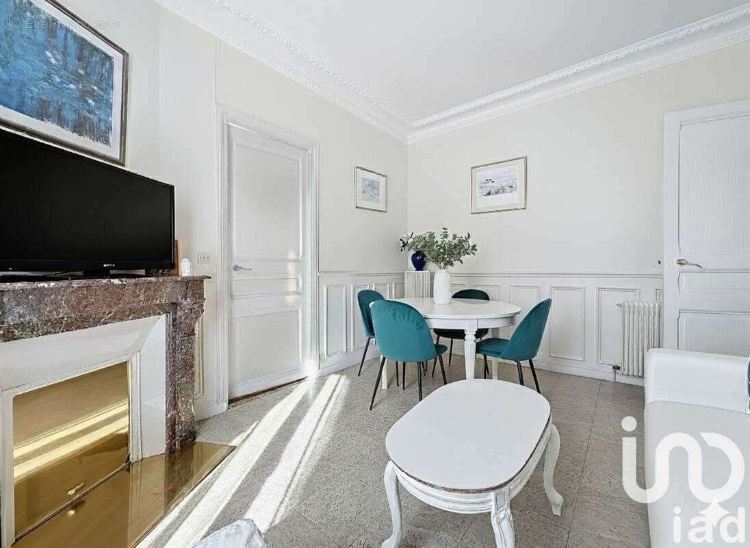 Photo 1 - Appartement à SAINT-DENIS