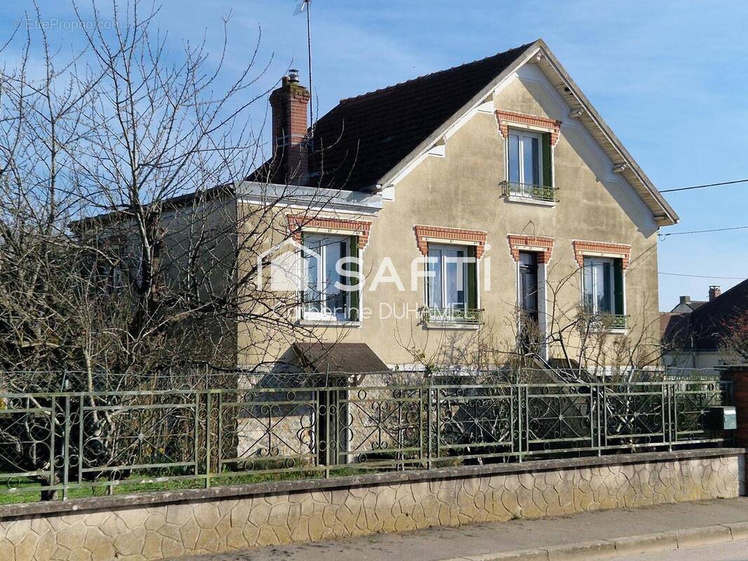 Photo 1 - Maison à SENS