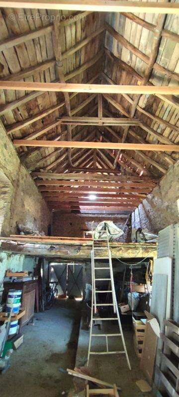 Maison à VAUREILLES