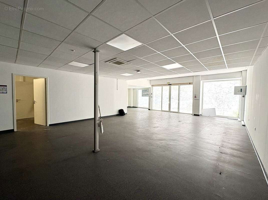 Nice / libération - vente murs commerciaux libres 135m2 - photo 4