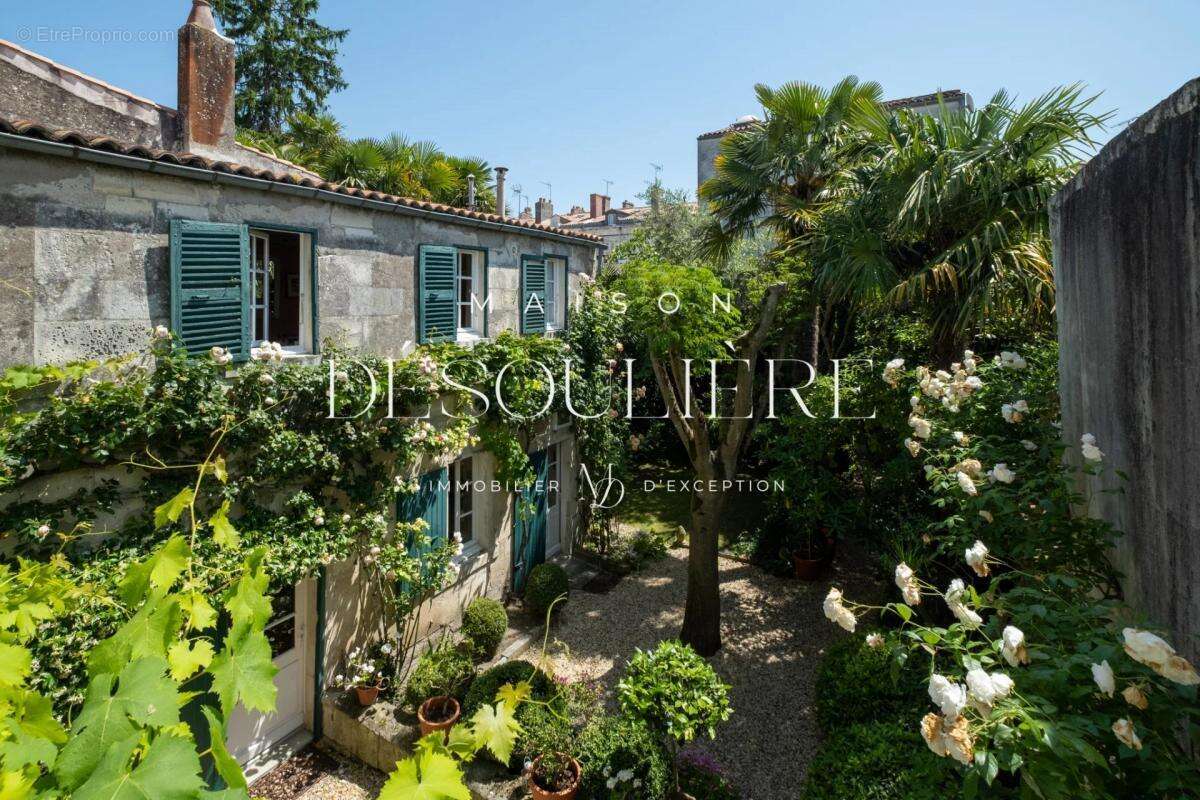 Maison à LA ROCHELLE