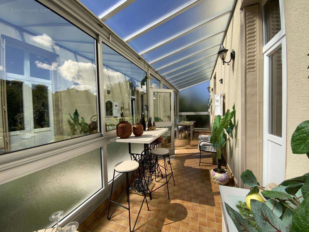 Maison à BERSAC-SUR-RIVALIER