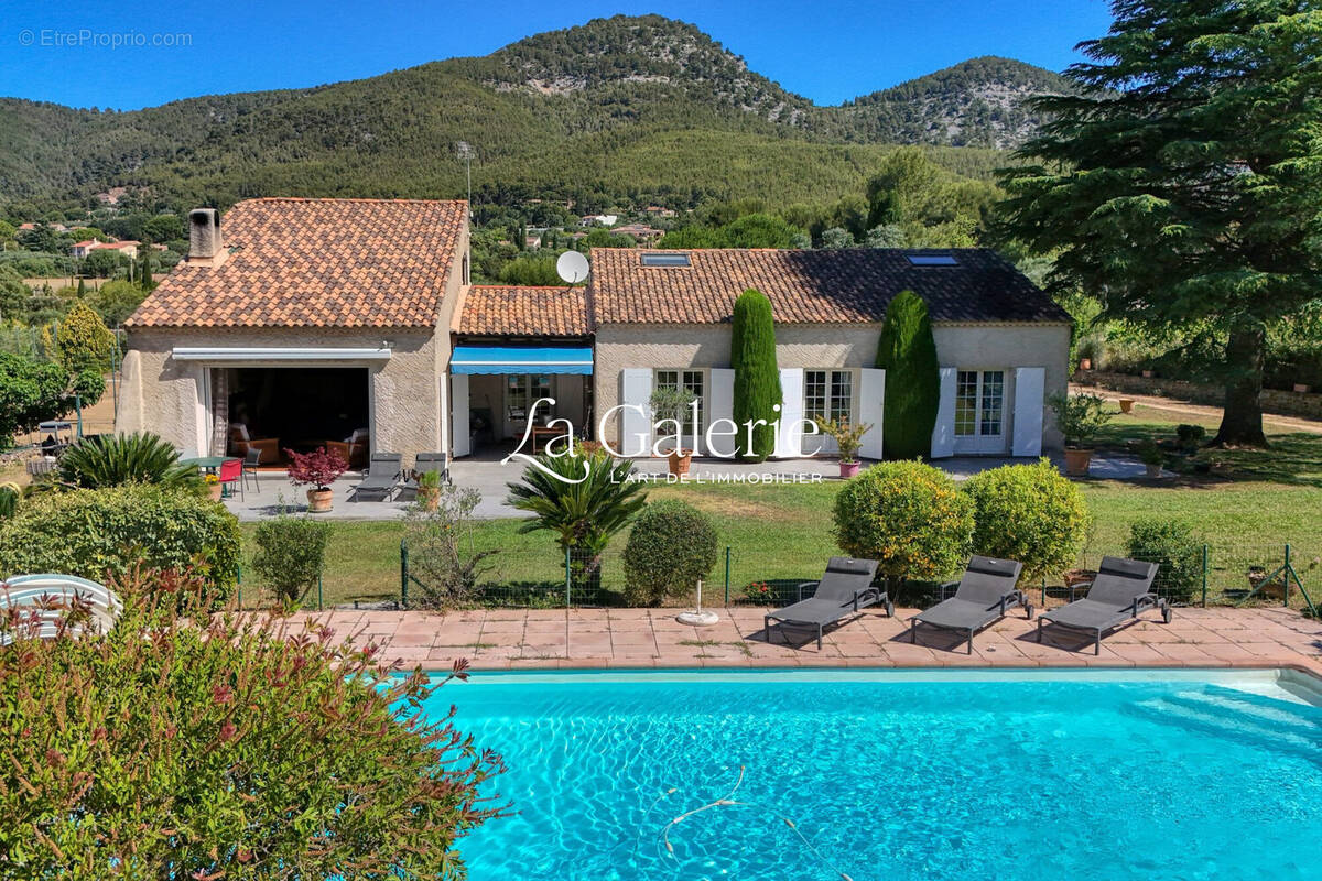 Maison à SANARY-SUR-MER