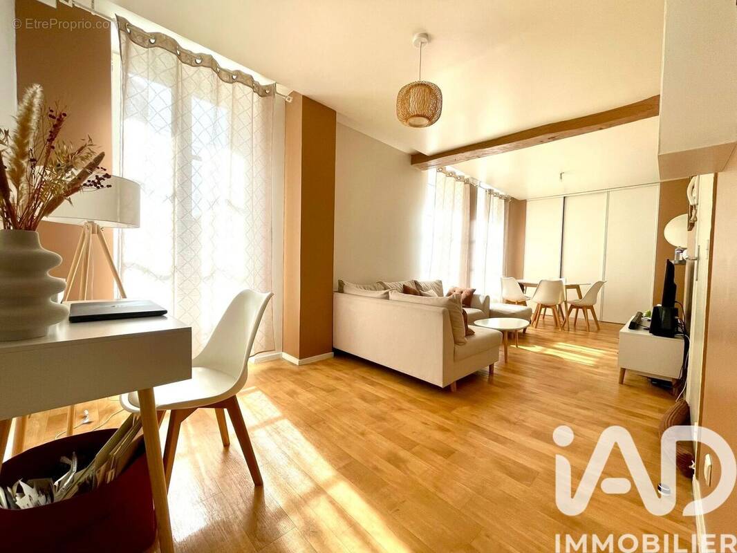 Photo 1 - Appartement à MONTEREAU-FAULT-YONNE