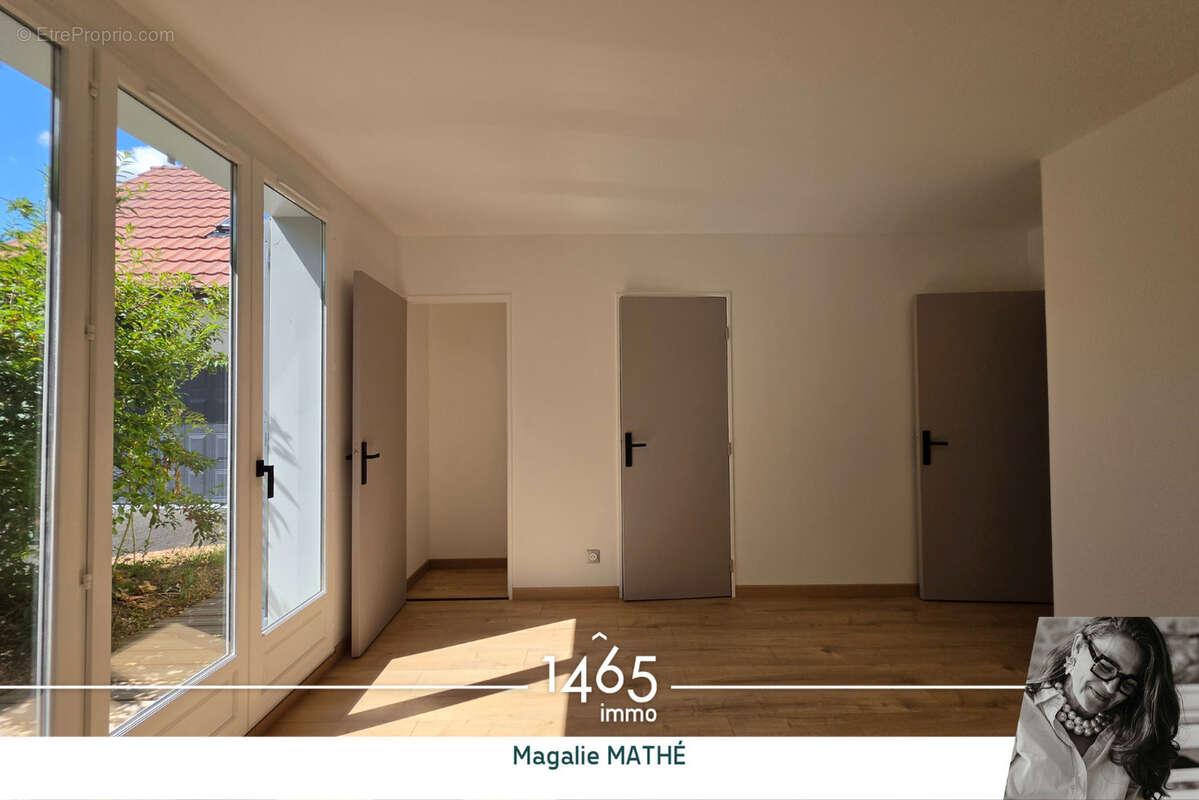 Pérignat-lès-Sarliève   234 m2 entièrement rénovés, vie de plain-pied et 6 chambres - photo 5