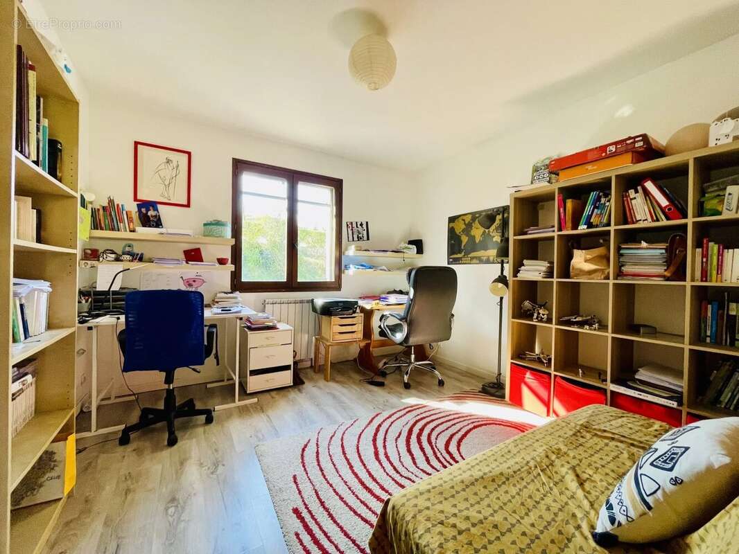 Maison à MIRABEL-AUX-BARONNIES