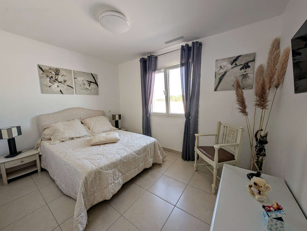 Magnifique villa plain pied avec piscine - photo 11