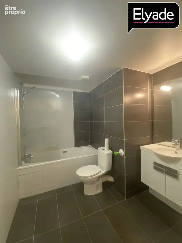 Appartement 2 pièces 38 m² à vendre à Suresnes (92150) - photo 8